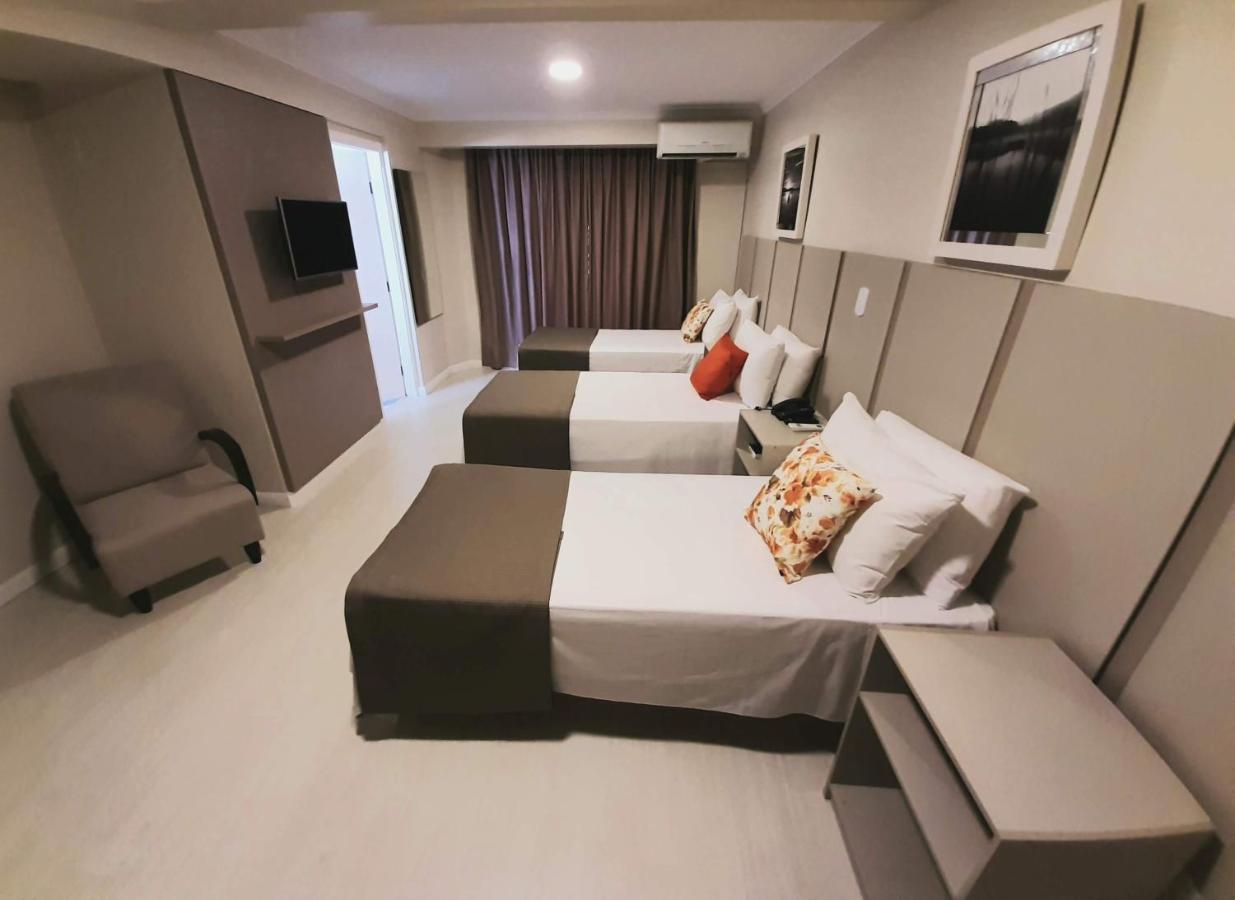 Hotel Ferraz Pouso Alegre Extérieur photo